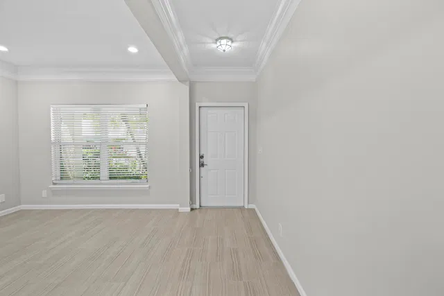 Residence photo 15