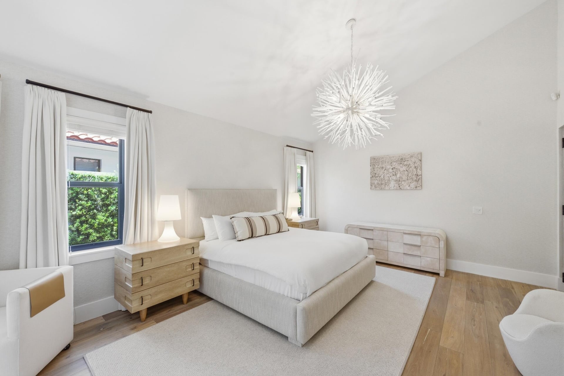 Windsor Way Residence photo 21