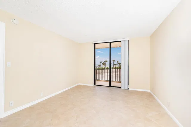  Unit 203 photo 13