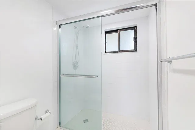  Unit 203 photo 16
