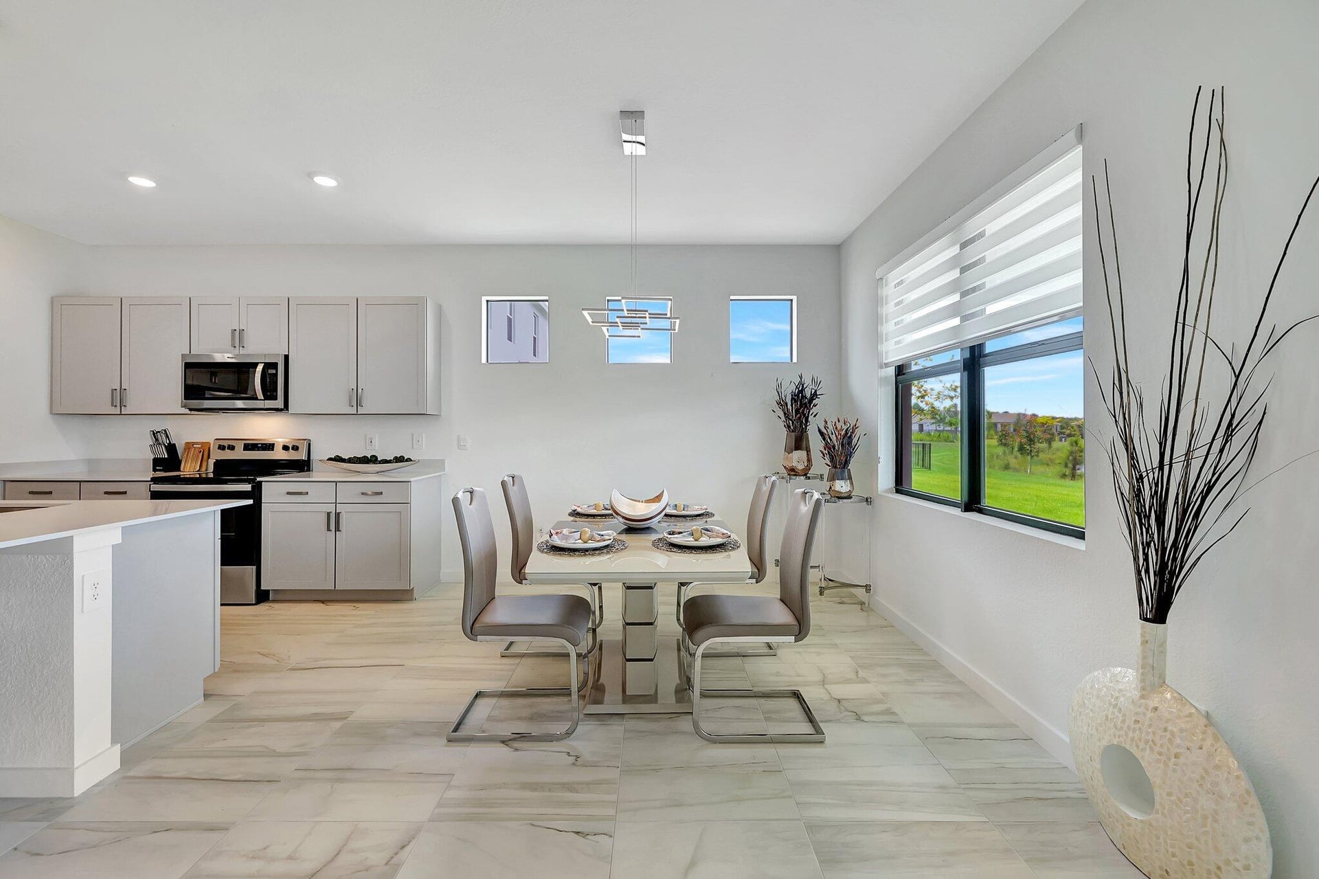 Residence photo 17