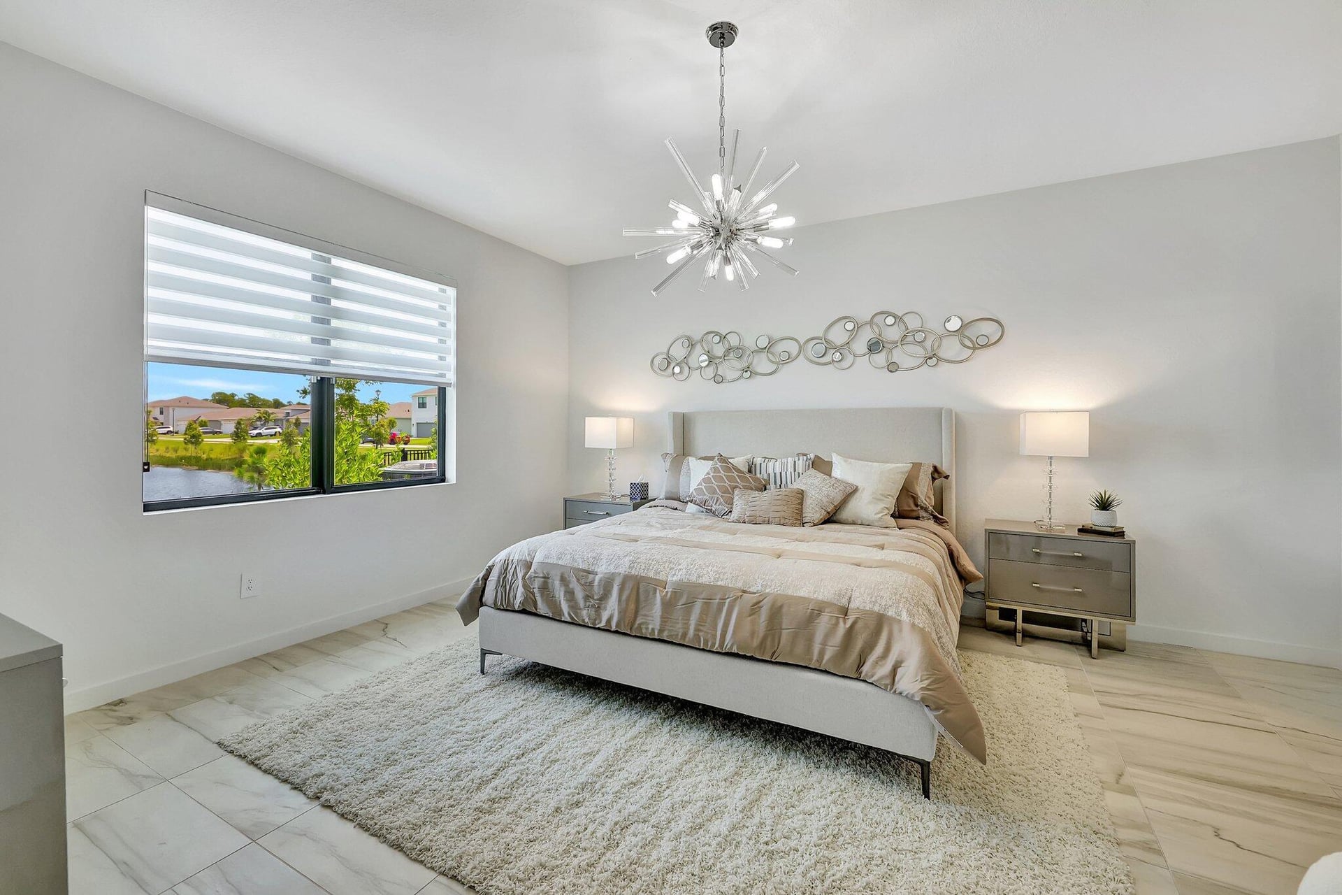 Residence photo 24