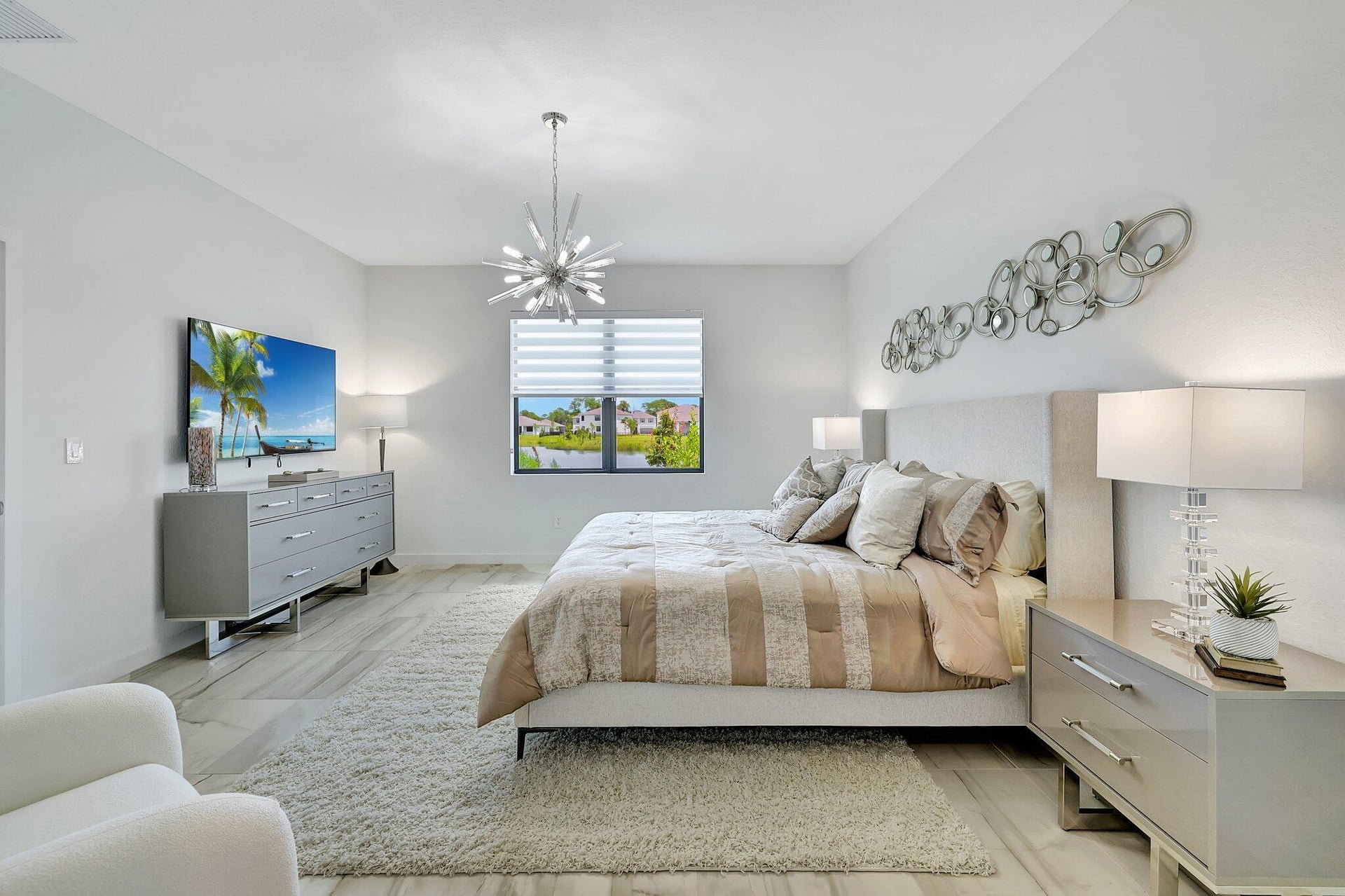 Residence photo 30