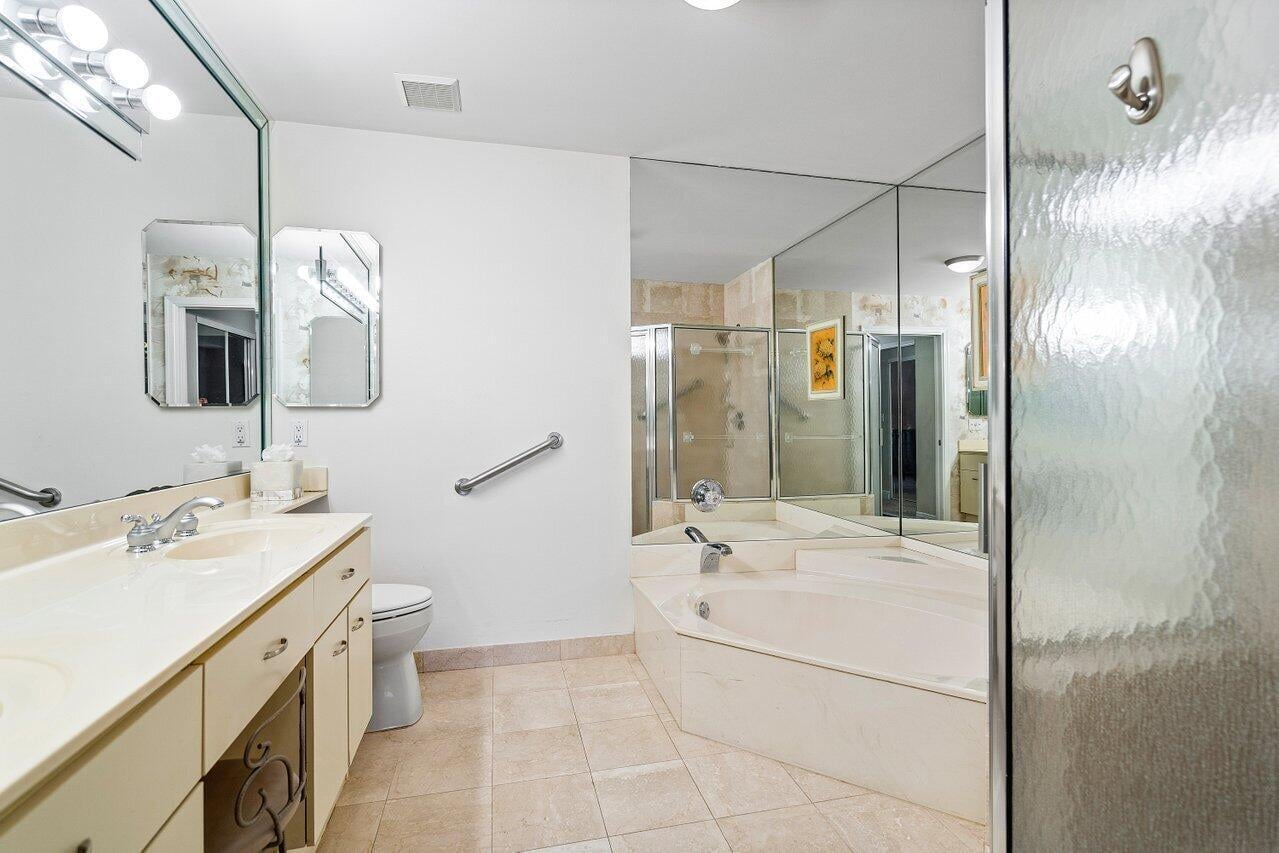 Unit C photo 15