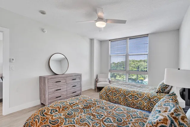 Boynton Beach Club Unit 406 photo 22