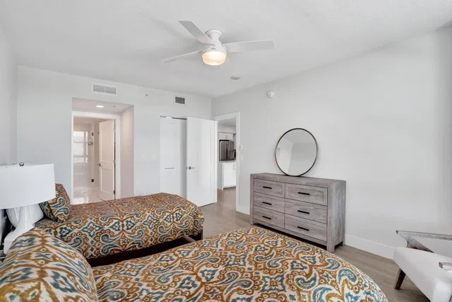 Boynton Beach Club Unit 406 photo 23