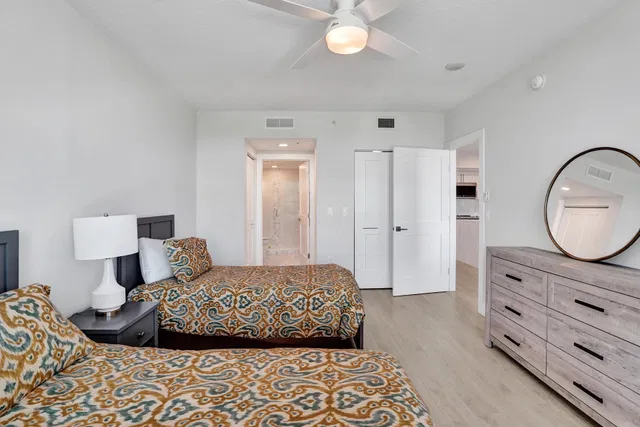 Boynton Beach Club Unit 406 photo 24