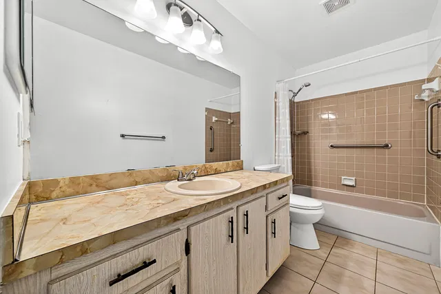 Residence photo 18