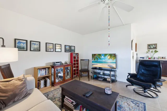  Residence photo 5