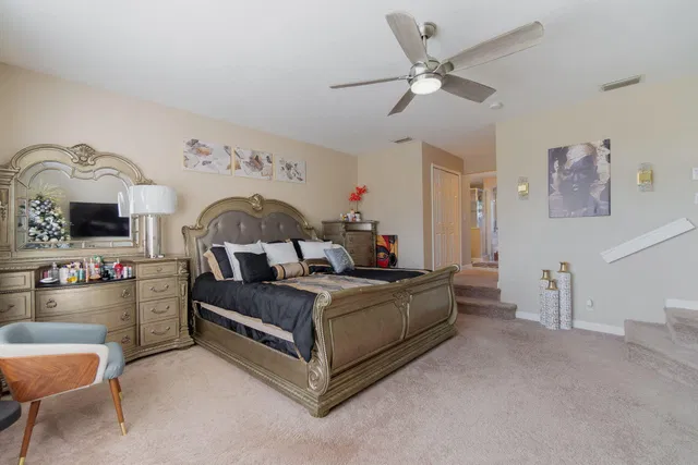 Residence photo 15