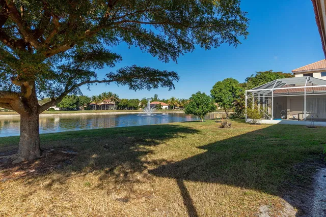 Residence photo 36