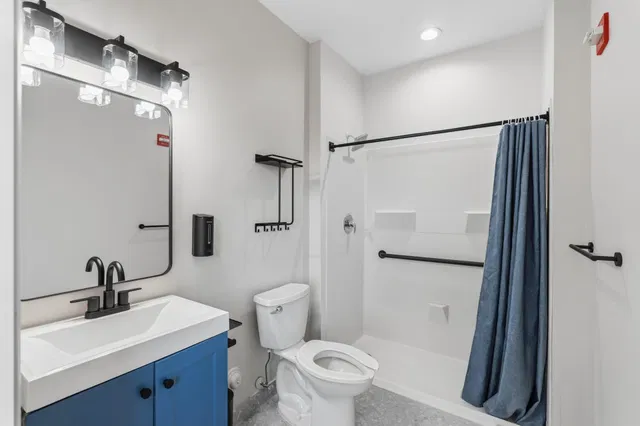  Residence photo 15