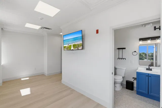  Residence photo 17
