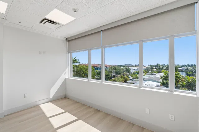  Residence photo 21