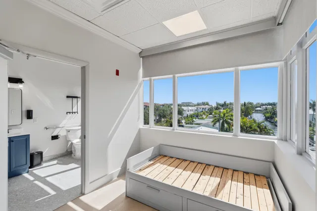  Residence photo 28
