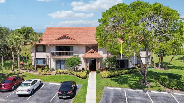 PGA National Palm Beach Gardens Unit 104 photo 2