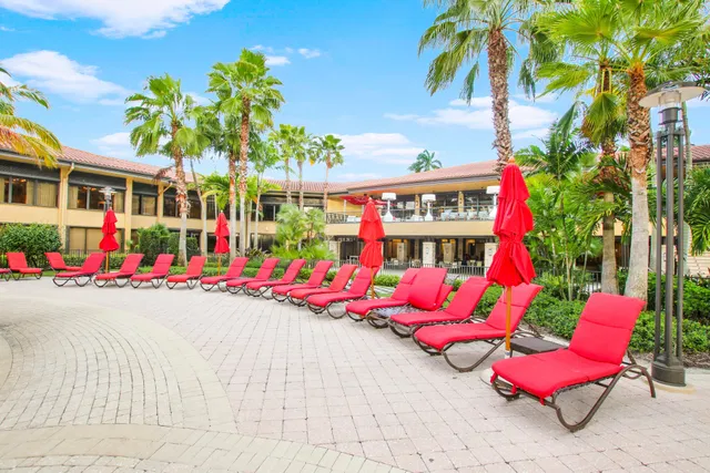 PGA National Palm Beach Gardens Unit 104 photo 51