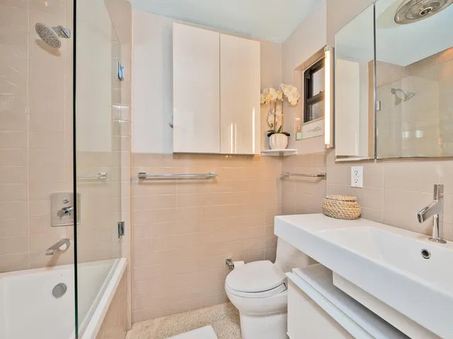 Prospect Park & Southland Park Residence photo 15