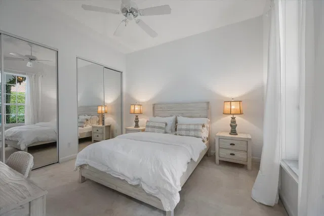 Shady Oaks Residence photo 21