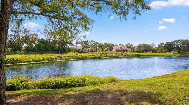 Shady Oaks Residence photo 27