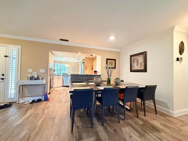 Residence photo 7