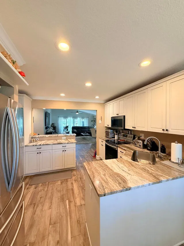 Residence photo 9