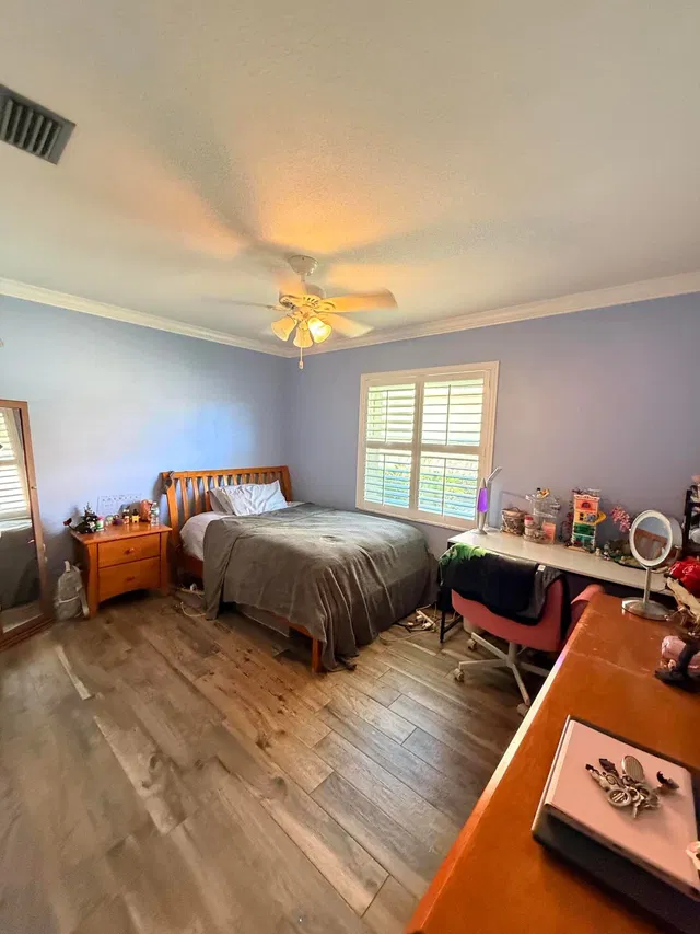 Residence photo 22