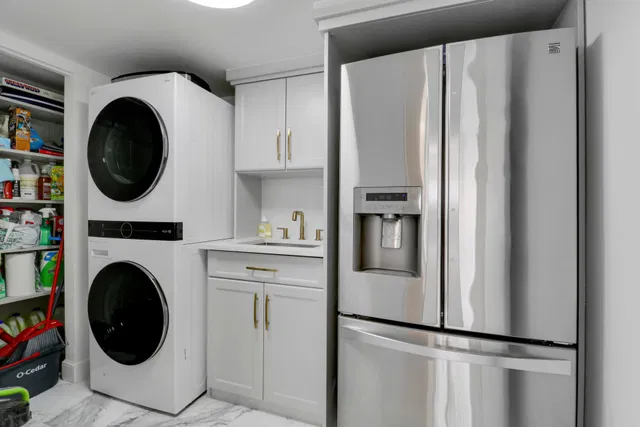 Singer Island Unit 2f photo 11
