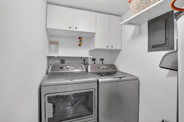  Unit 306 photo 33