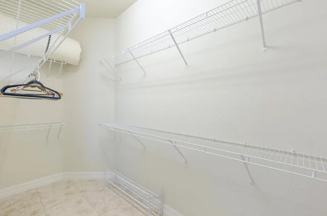 Residence photo 22