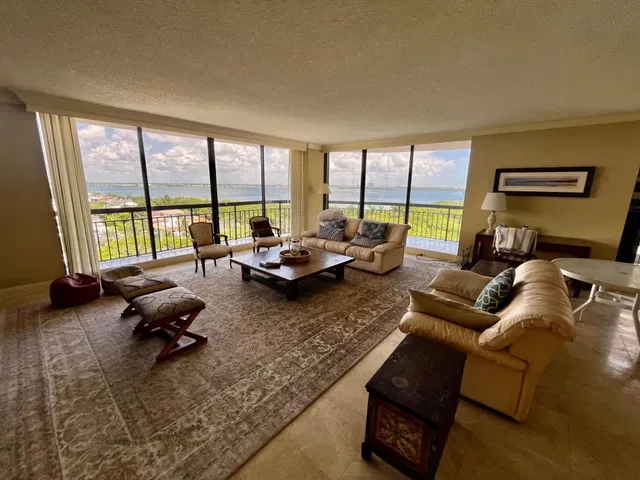 Martinique Singer Island Unit 803 photo 11