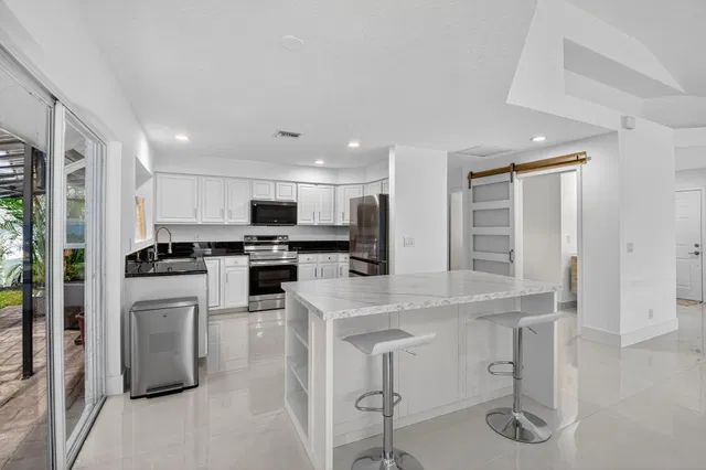 Residence photo 9