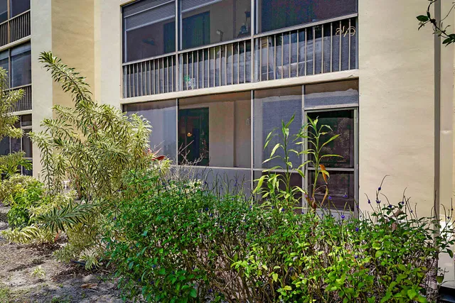  Unit 117 photo 23