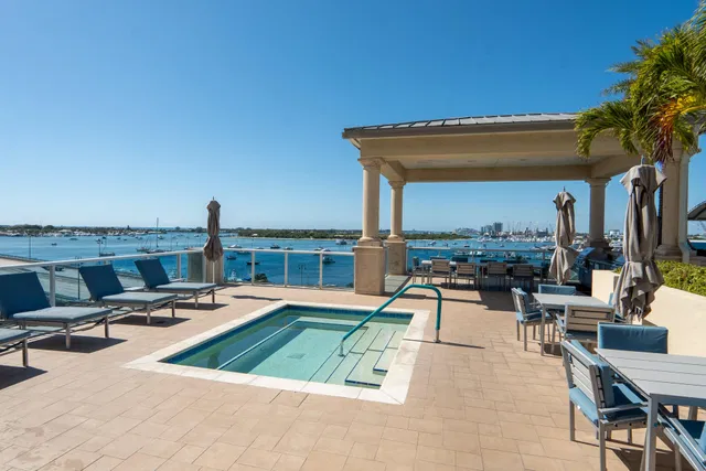 Marina Grande on the Ocean Unit 1811 photo 36