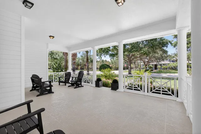 Mallory Creek Abacoa Residence photo 9