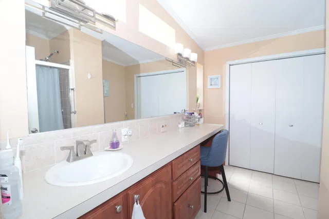 Residence photo 17