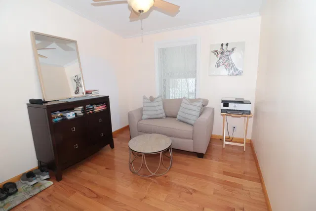 Residence photo 24