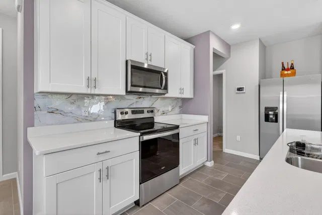  Residence photo 16