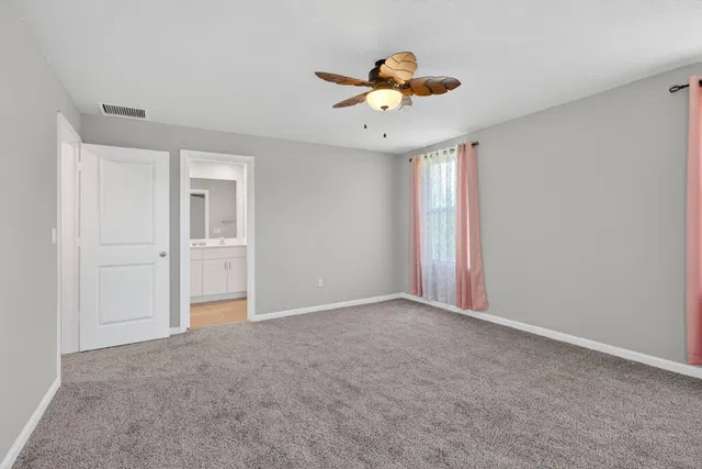  Residence photo 27