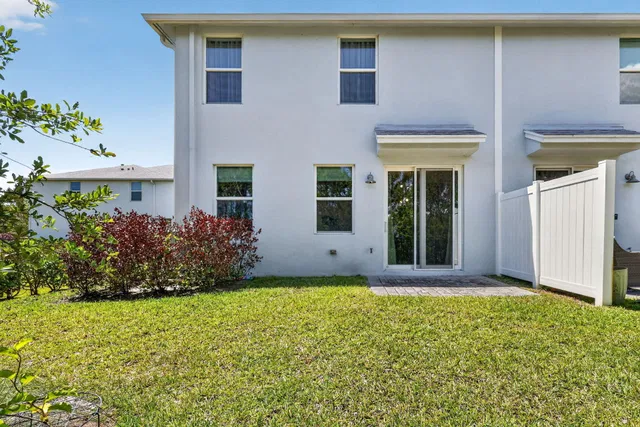  Residence photo 39