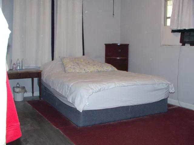 Unit 73 photo 7