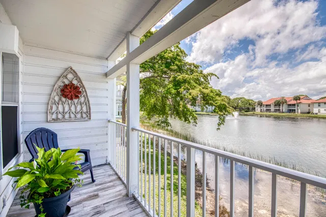PGA National Palm Beach Gardens Residence photo 9