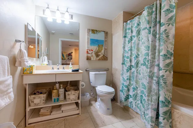  Unit 209s photo 12