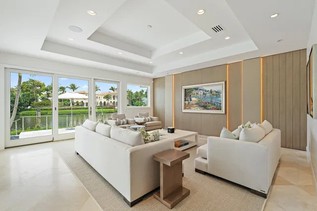 Admirals Cove Residence photo 12