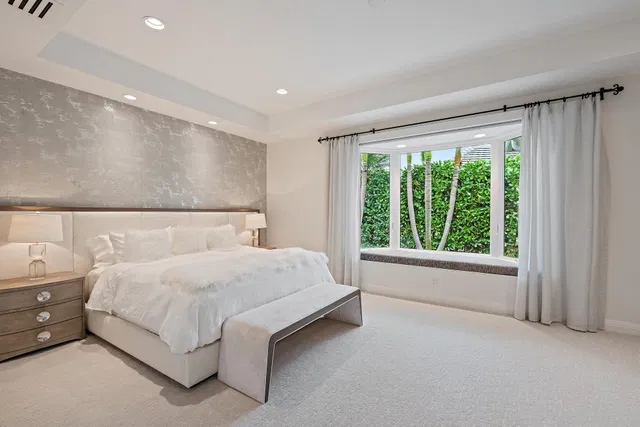 Admirals Cove Residence photo 26