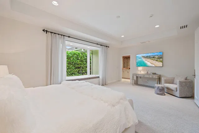 Admirals Cove Residence photo 27