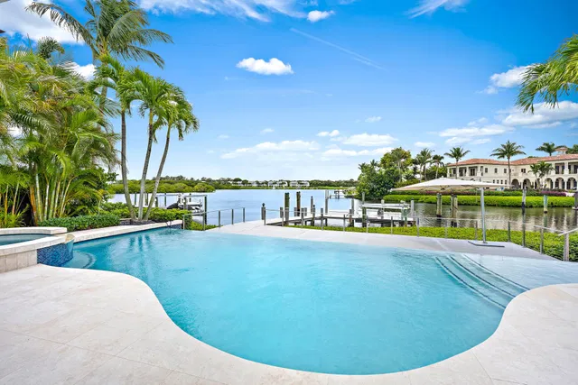 Admirals Cove Residence photo 30