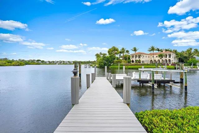 Admirals Cove Residence photo 31