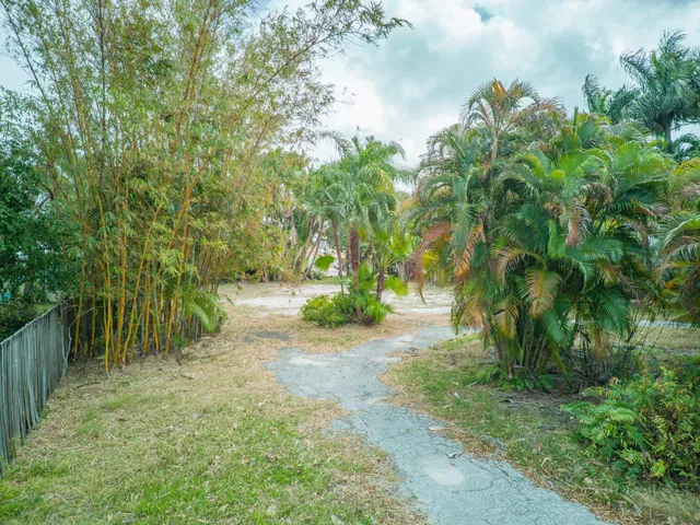 Residence photo 14