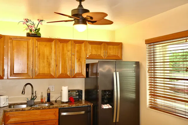  Residence photo 4